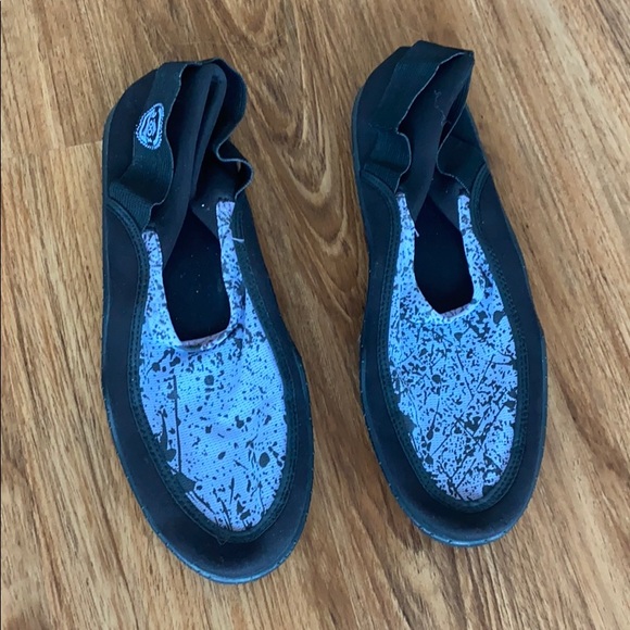 water shoes waterproof swim shoes size 11, like new - Picture 3 of 10